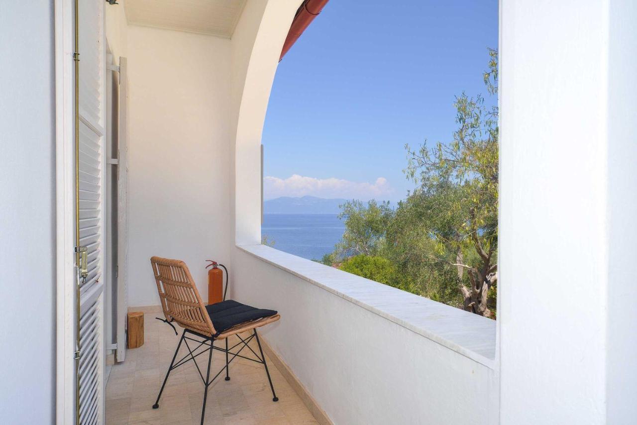 גאיוס New! Paxoswhite Sea View Apartments & Studios! מראה חיצוני תמונה